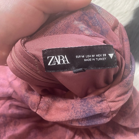 Zara ruched mesh or tulle long sleeve top in a purple or mauve tie-dye/swirl - Picture 7 of 9